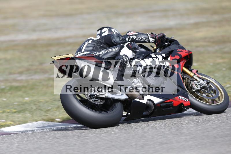 /37 09.08.2026  Pluess Motosport ADR/Freies Fahren/unklar